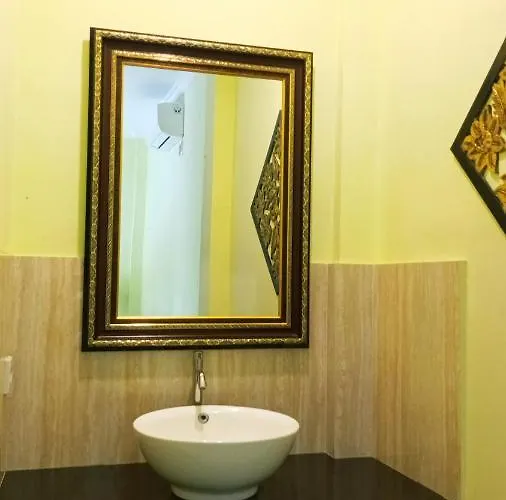 Hotel Hidden Padma Retreat *